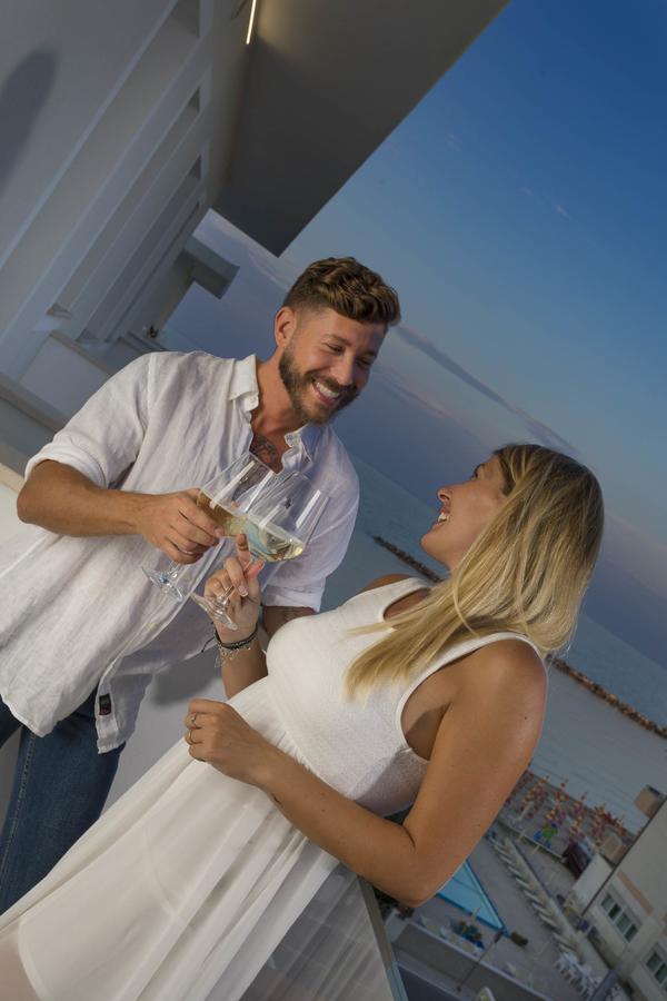 White Suite & Apartments Bellaria-Igea Marina Exterior foto